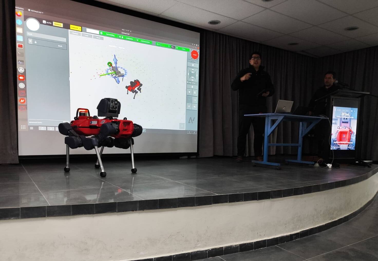 Con la exhibición de moderna tecnología se abordó la cuarta revolución en geomensura en seminario realizado en la UA