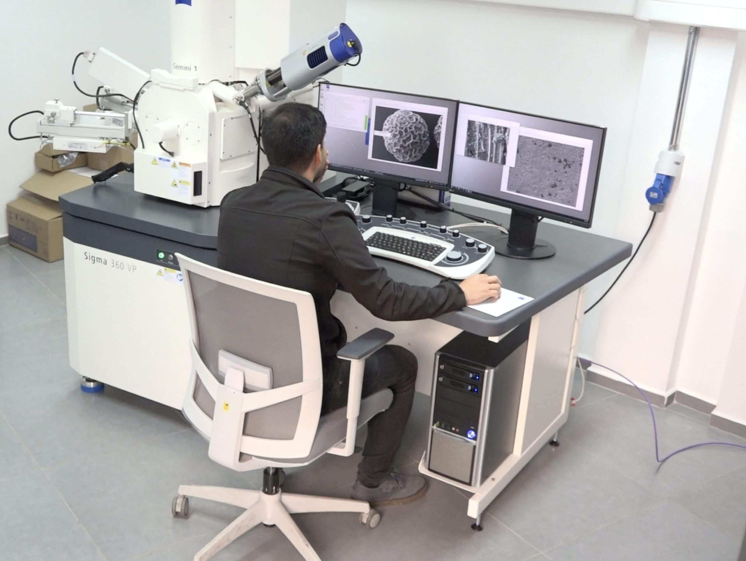 Moderno microscopio pone a la UA en la vanguardia científica regional